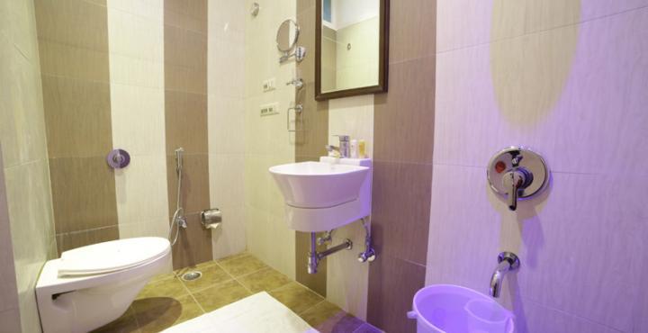 Oyo 1681 Hotel Devansh Удайпур Екстериор снимка