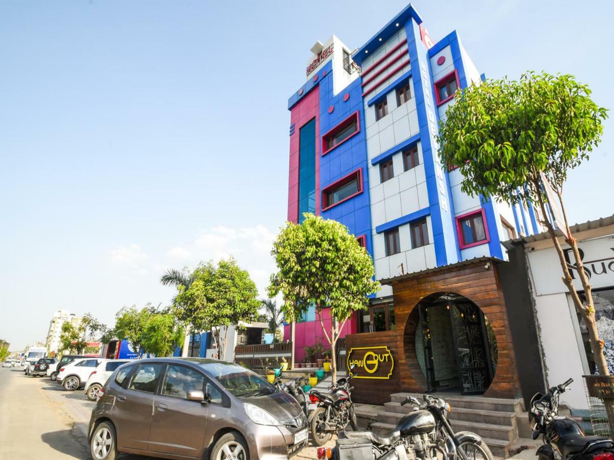 Oyo 1681 Hotel Devansh Удайпур Екстериор снимка